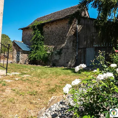 Holiday home Le Cayrou